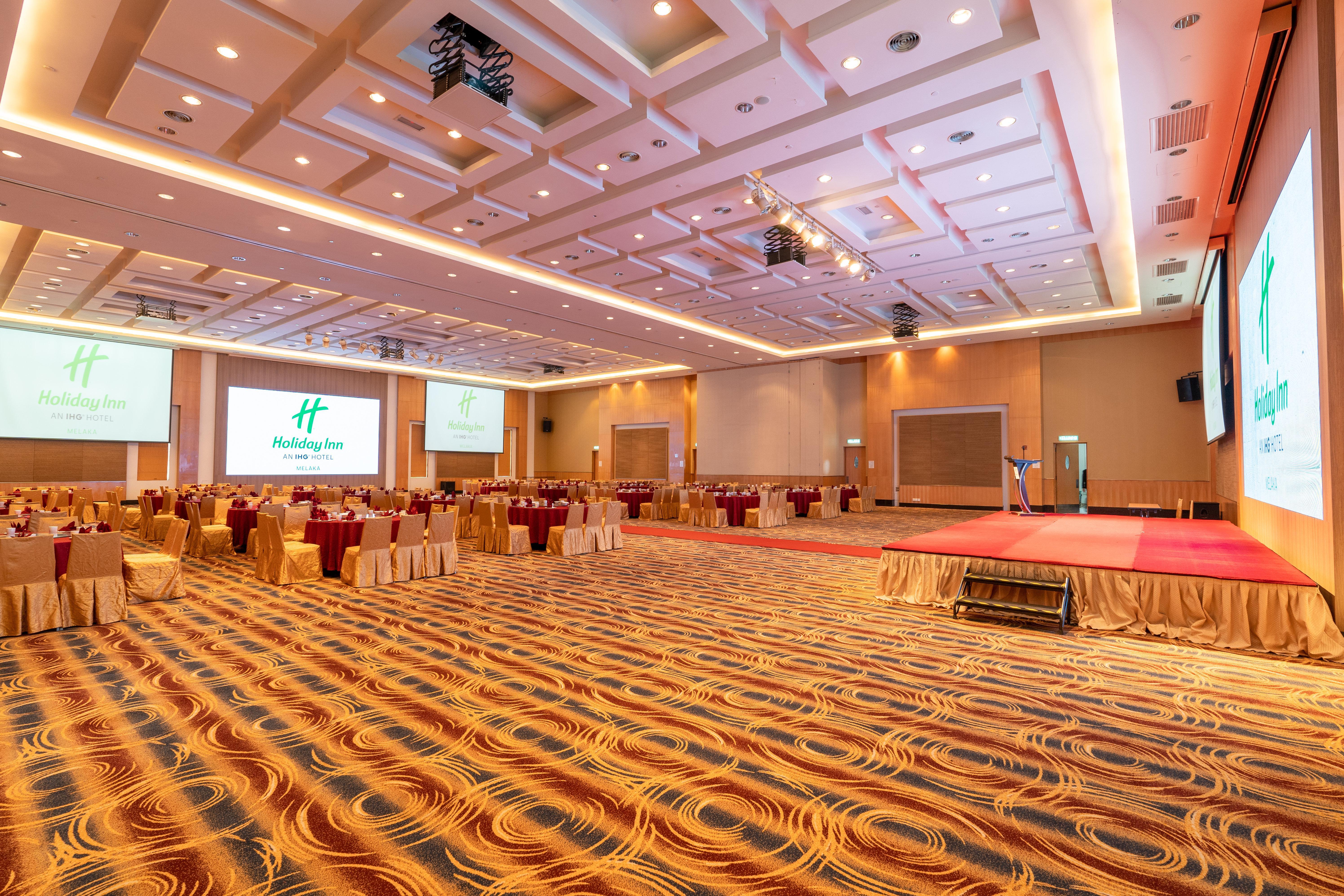 Holiday Inn Melaka By Ihg Εξωτερικό φωτογραφία The ballroom